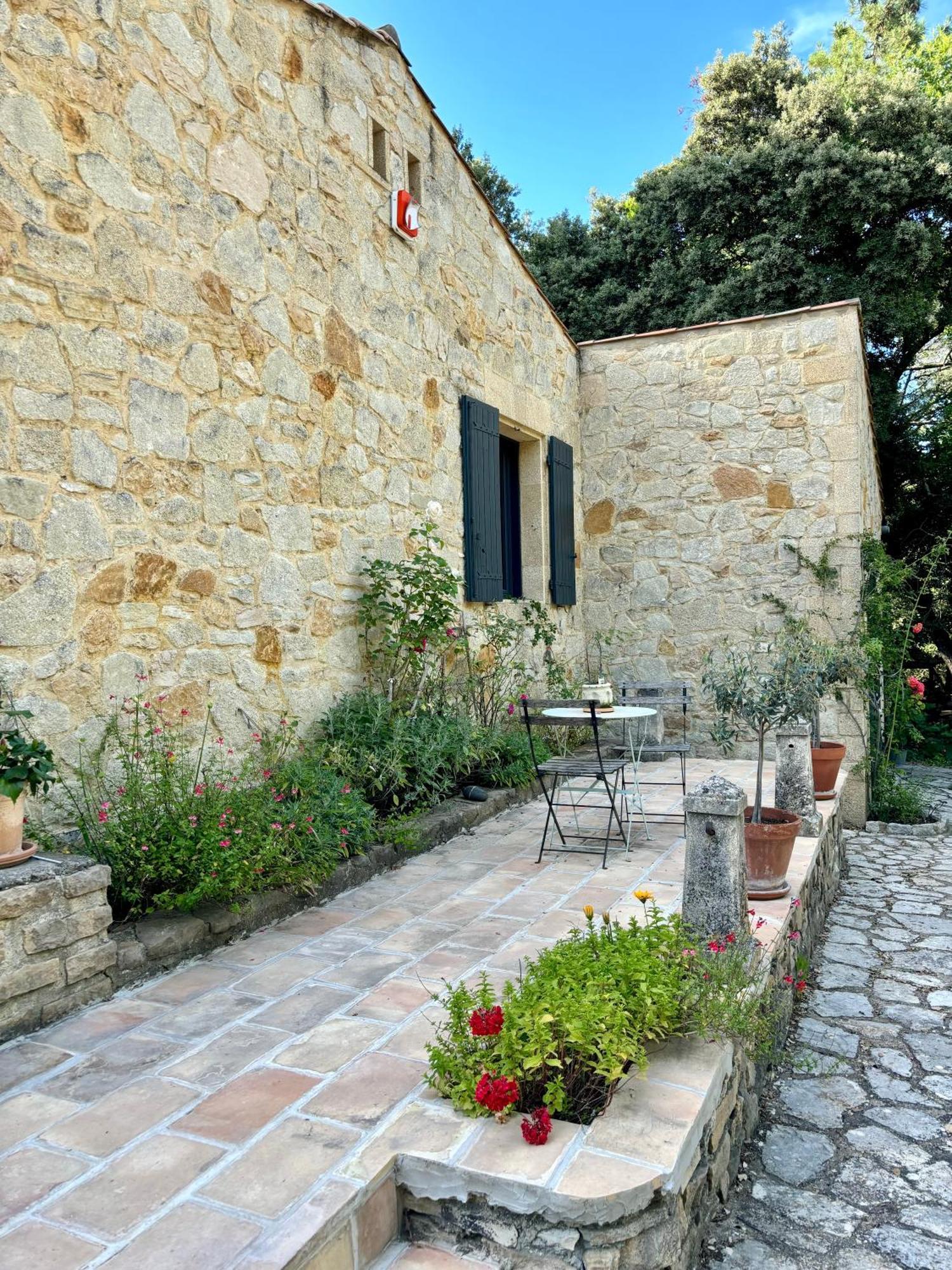 Maison Terre De Lune Mondragon Kültér fotó